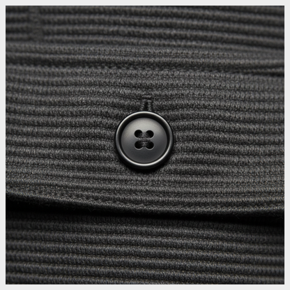 Męska casualowa kurtka zapinana na guziki o uporządkowanym fasonie